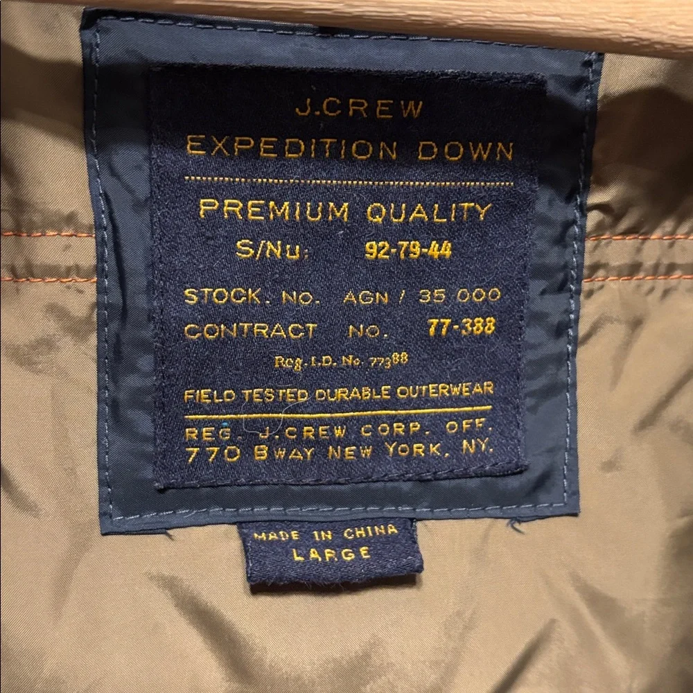 J.CREW EXPEDITION DOWN VEST - L